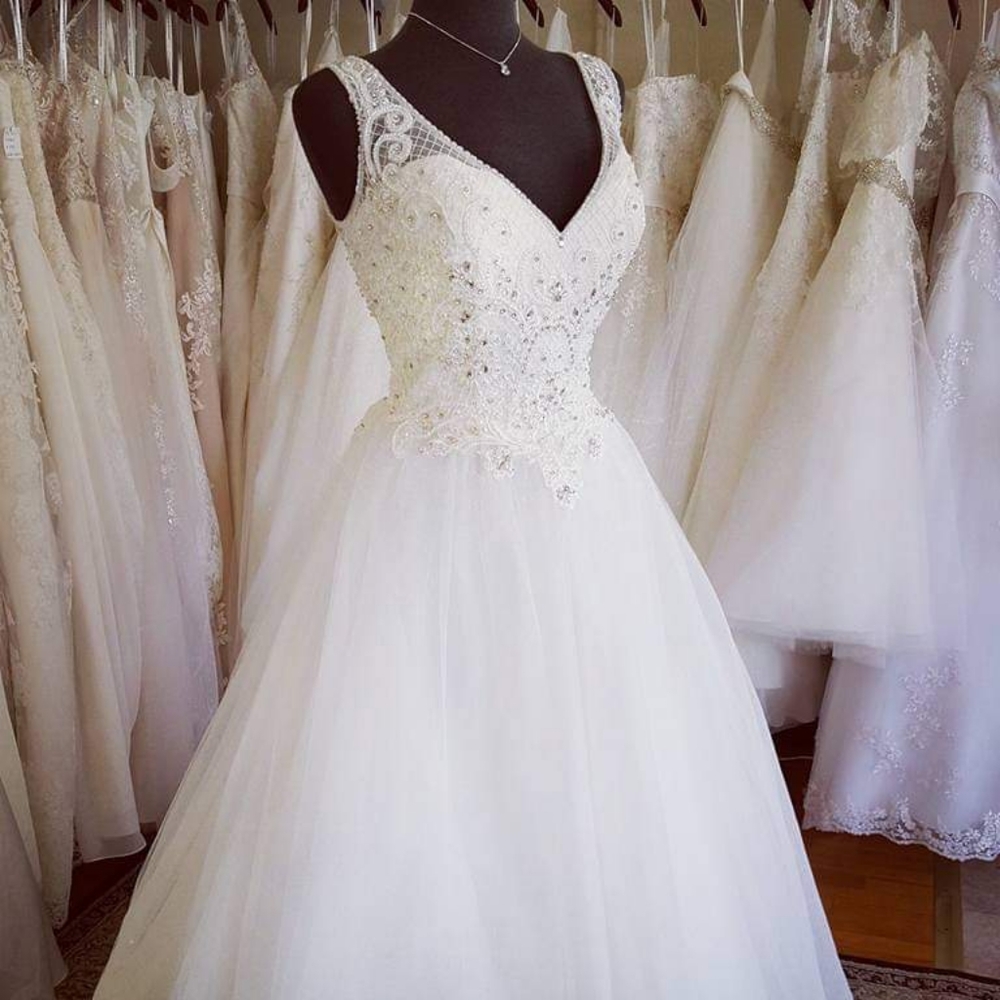 Ella Rosa Style Be389 Ivory 16 Wedding Dress